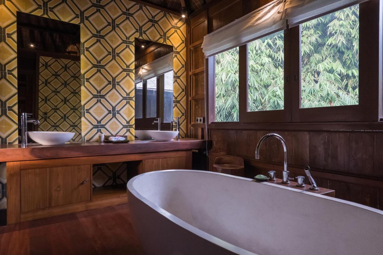 Benisari Batik Garden Cottage ウブド エクステリア 写真