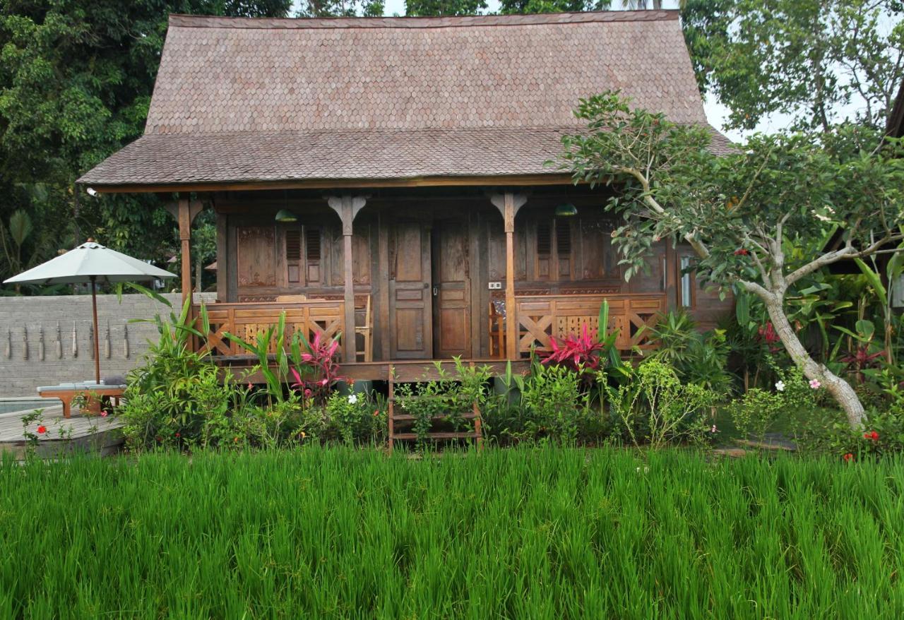 Benisari Batik Garden Cottage ウブド エクステリア 写真